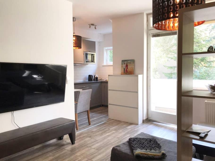 Designer Central Apartment With Terrace & Free Parking Berlim Exterior foto
