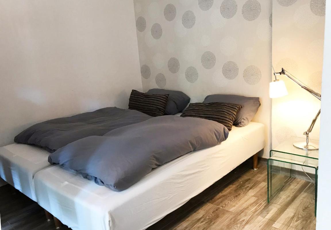 Designer Central Apartment With Terrace & Free Parking Berlim Exterior foto